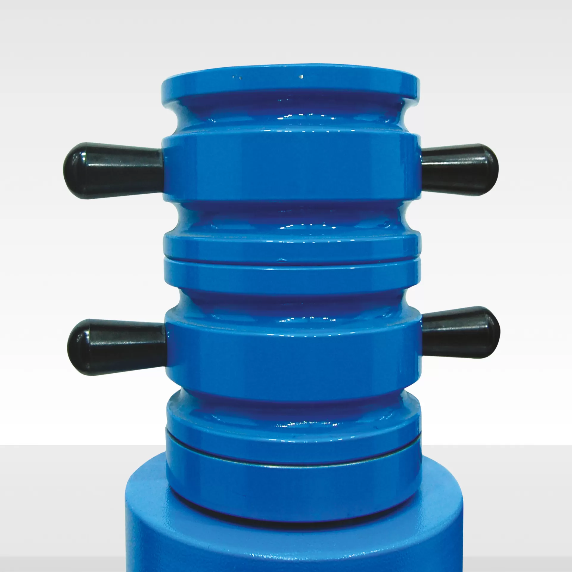 Distance Pieces and Platens for Frames for Cement & Mortar