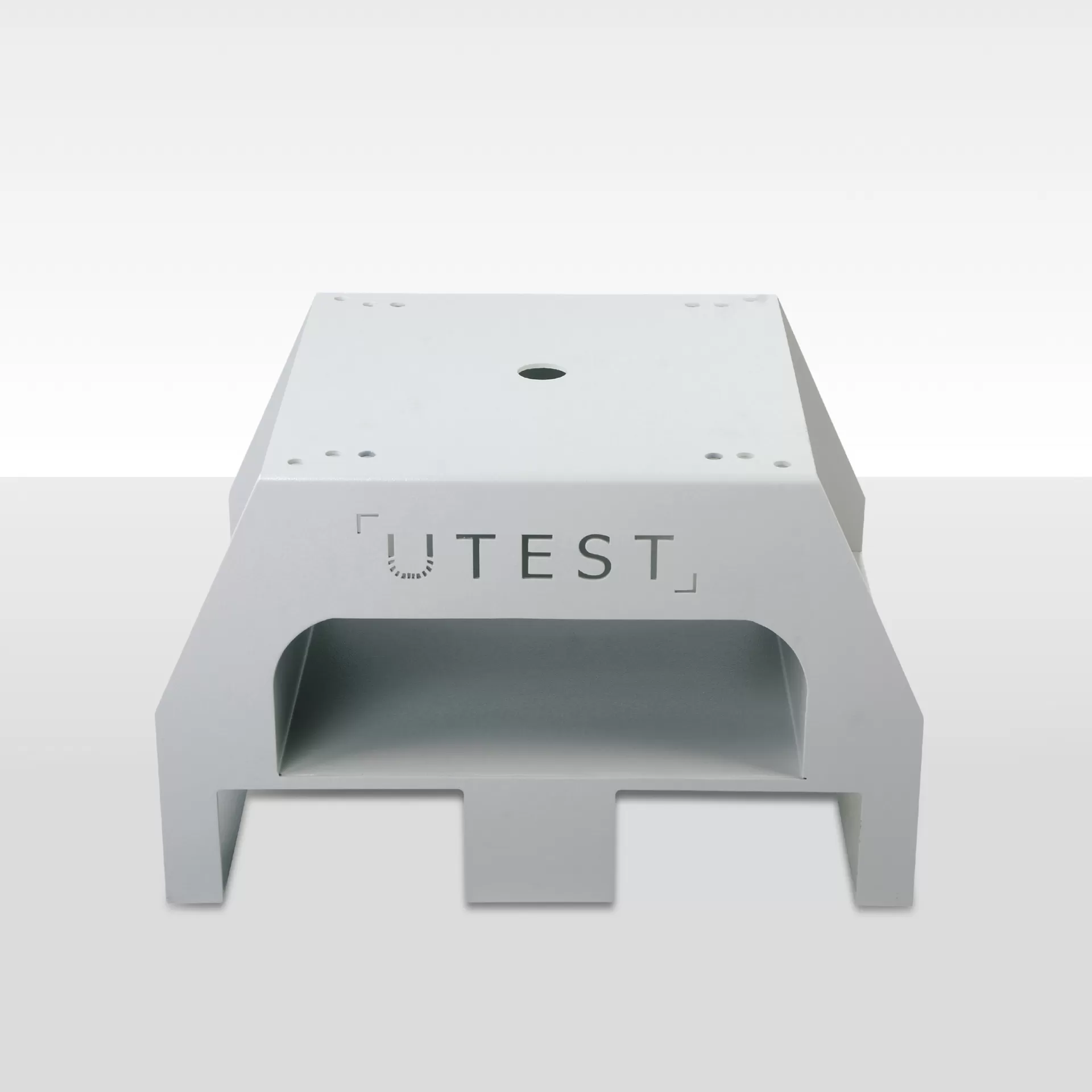 Distance Pieces and Pedestal