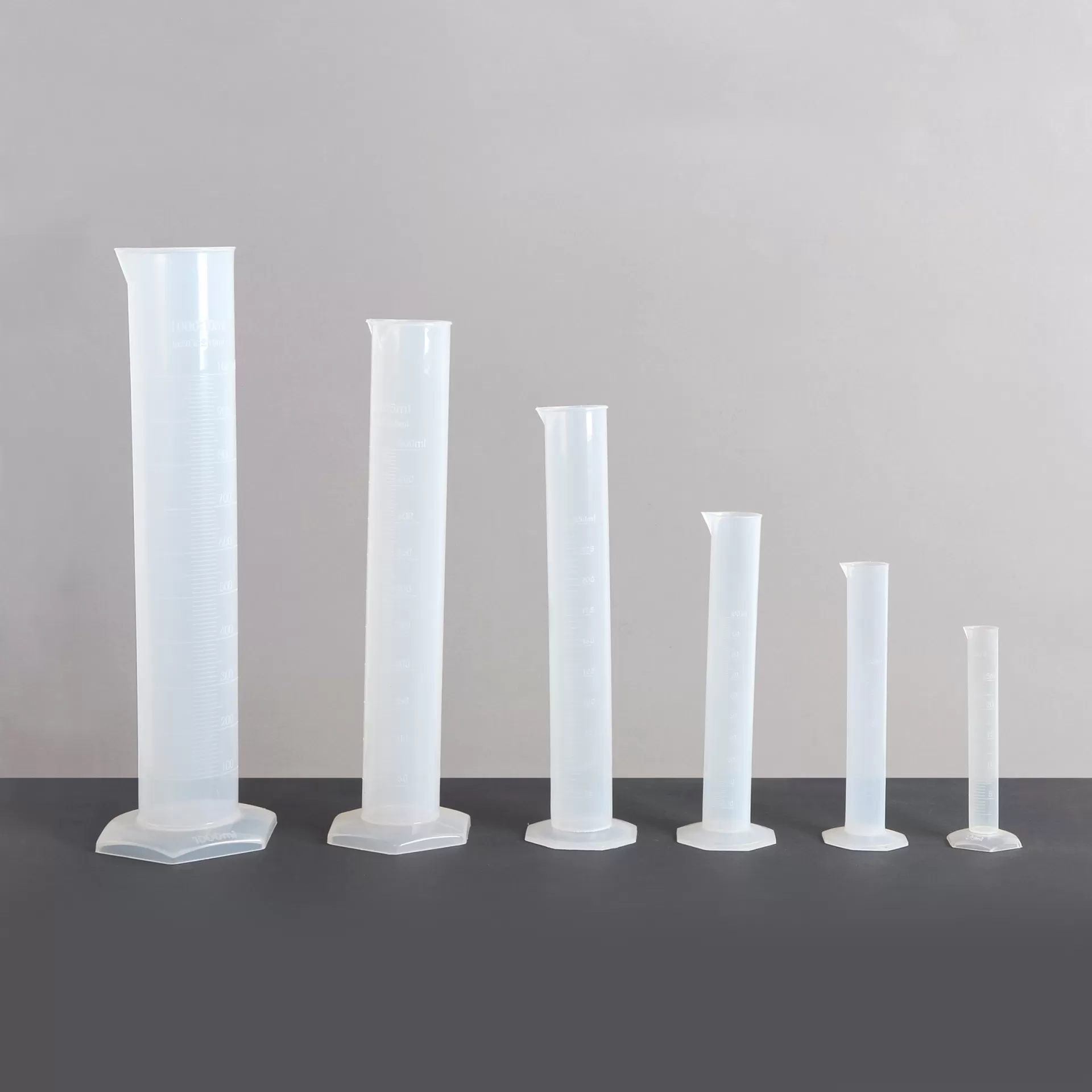 Plastic Graduated Cylinders